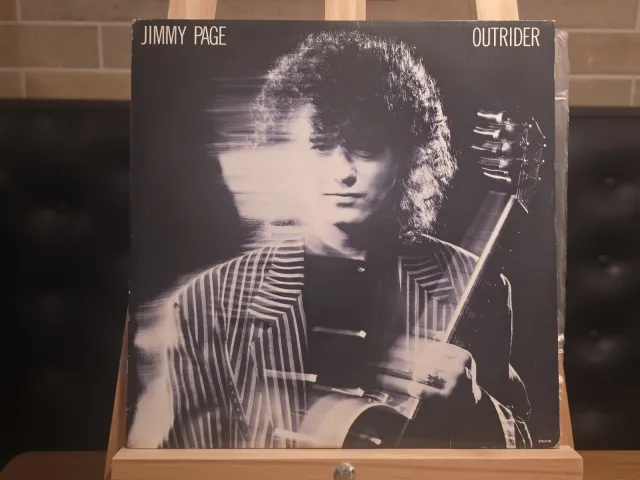 Jimmy Page — Outrider · Frente · foto 1