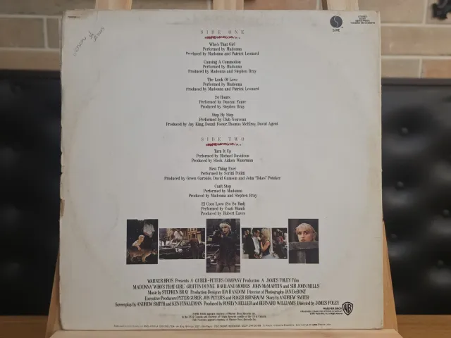 Vários artistas — Who’s That Girl: Original Motion Picture Soundtrack · Verso · foto 2