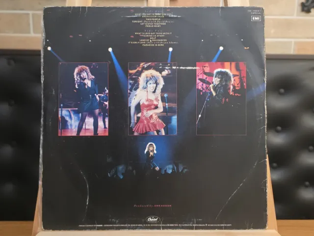 Tina Turner — Tina Live · Verso · foto 2