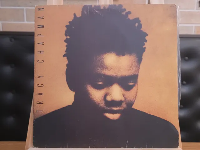Tracy Chapman — Tracy Chapman · Frente · foto 1