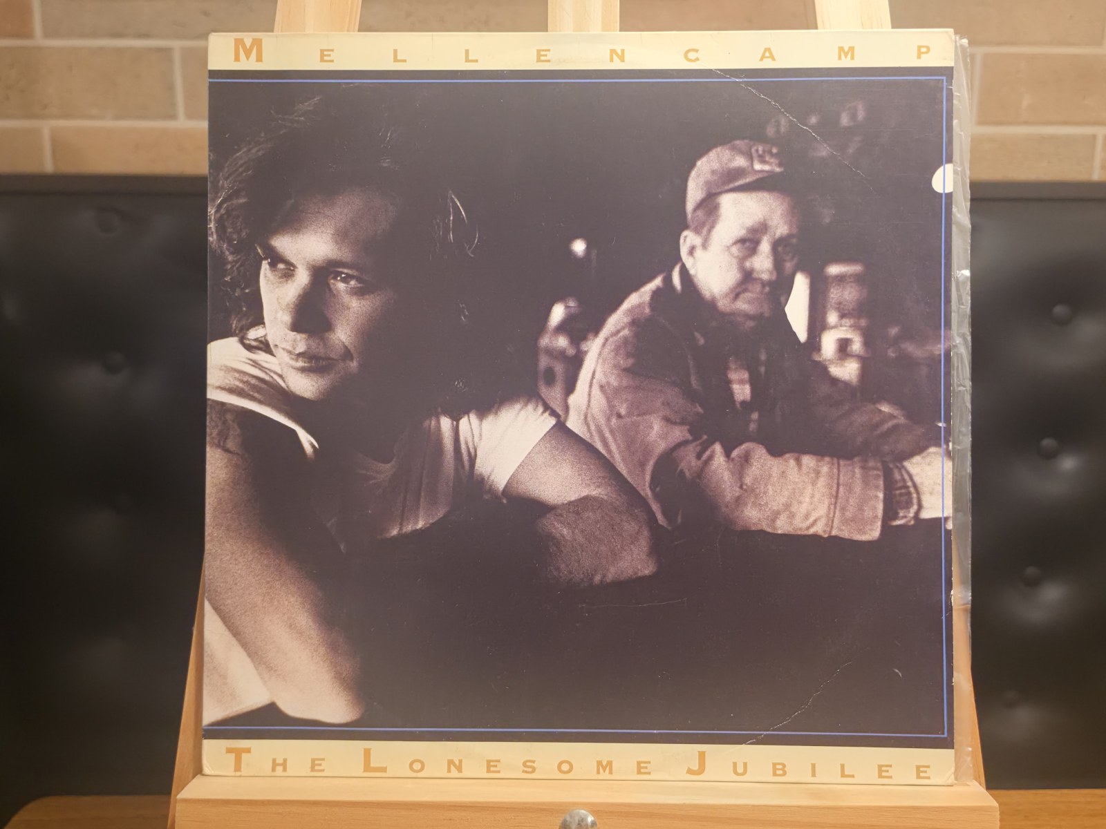 Capa de John Cougar Mellencamp — The Lonesome Jubilee