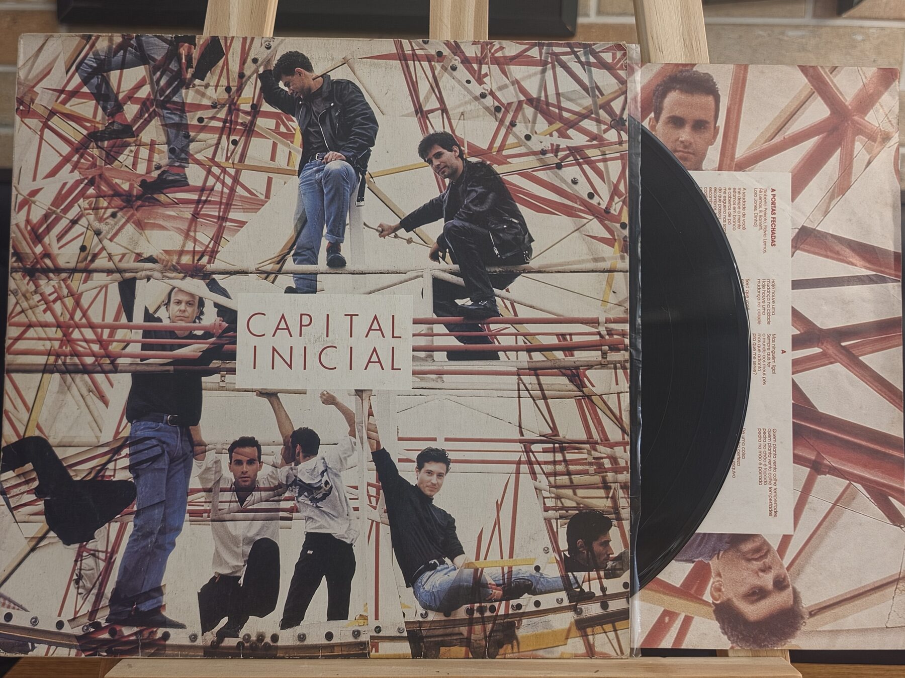 Capital Inicial — Você Não Precisa Entender · Foto complementar · foto 3