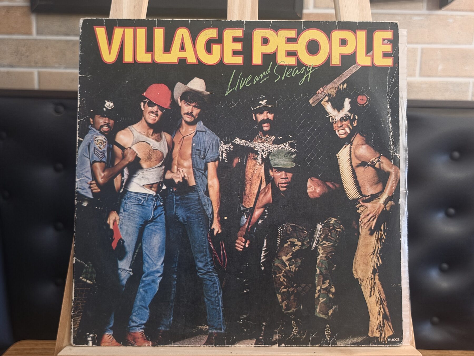 Capa de Village People — Live and Sleazy