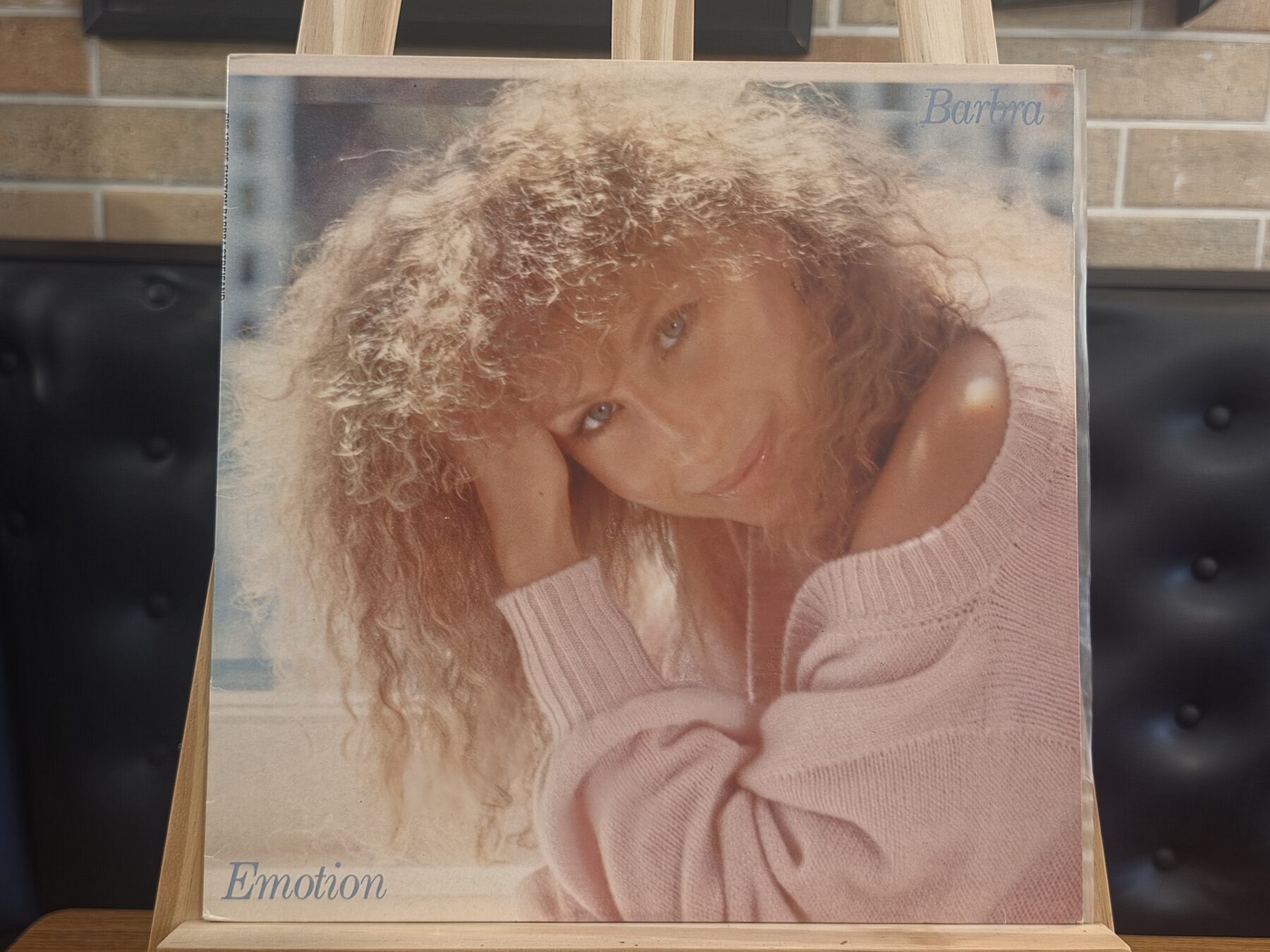 Capa de Barbra Streisand — Emotion
