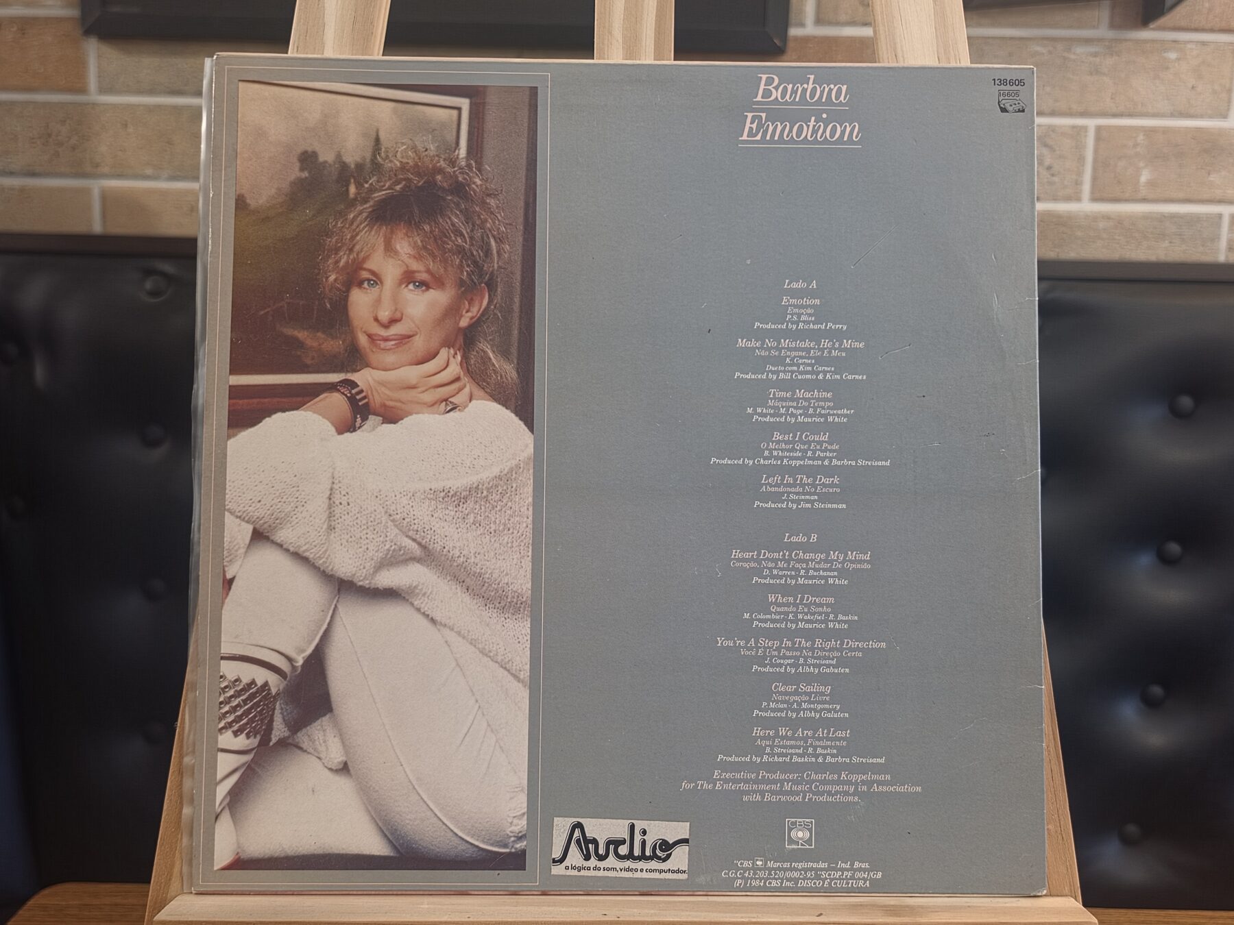 Barbra Streisand — Emotion · Verso · foto 2