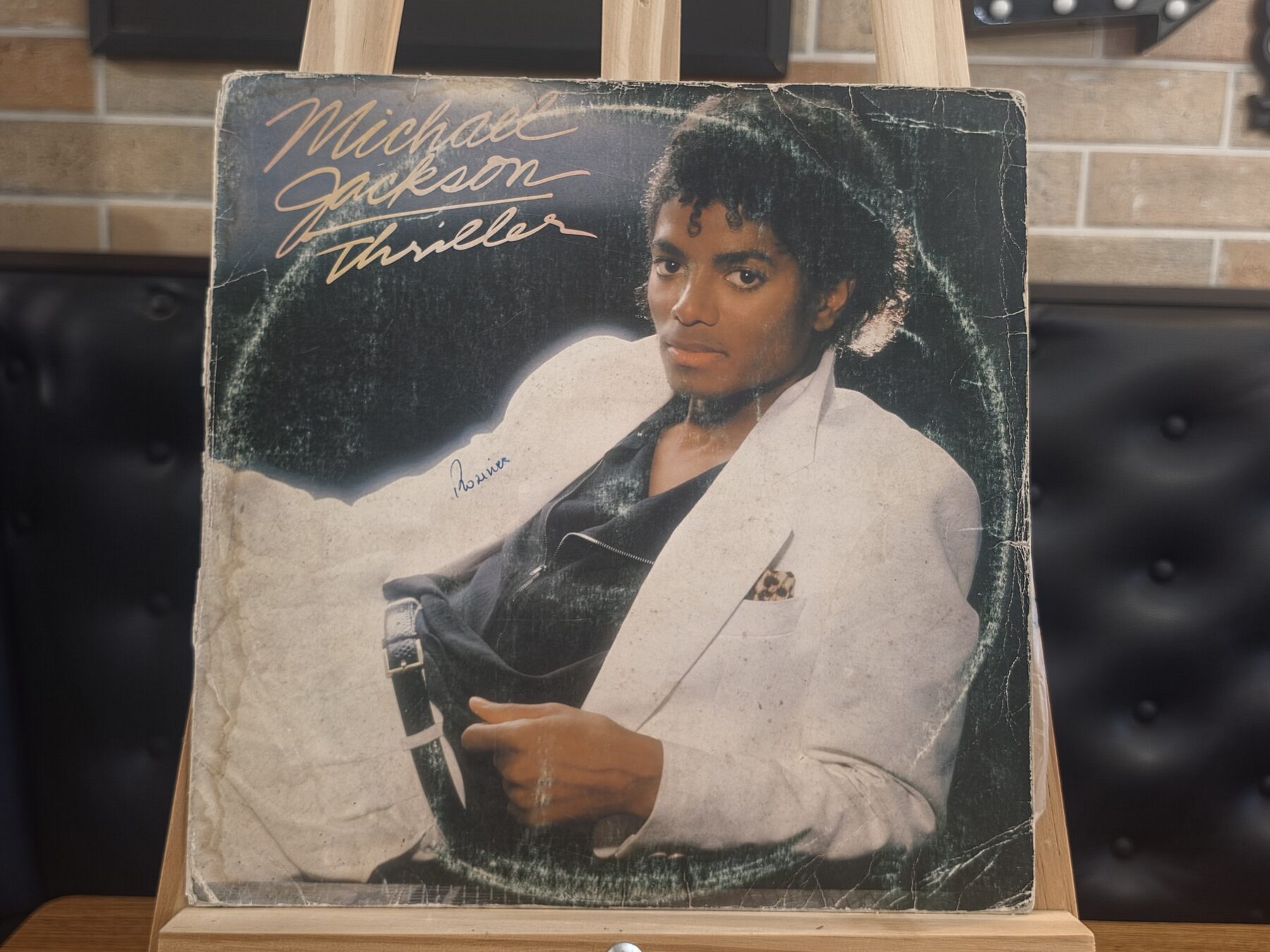 Capa de Michael Jackson — Thriller