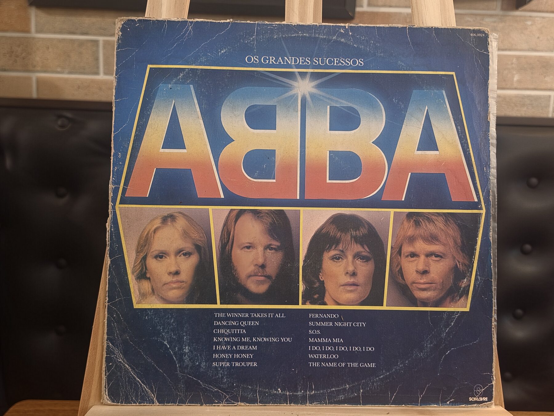 Capa de ABBA — Os Grandes Sucessos